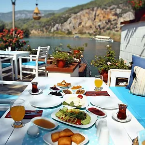 3* Otel Myra