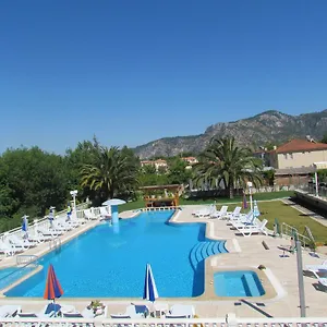 3* Otel Palmiye